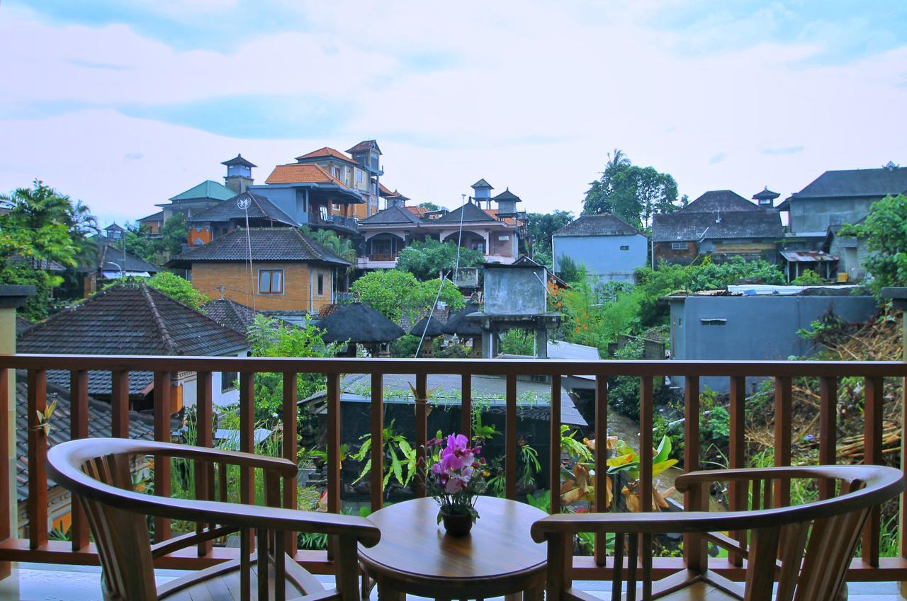 Отель Dewi Putri House Убуд Экстерьер фото