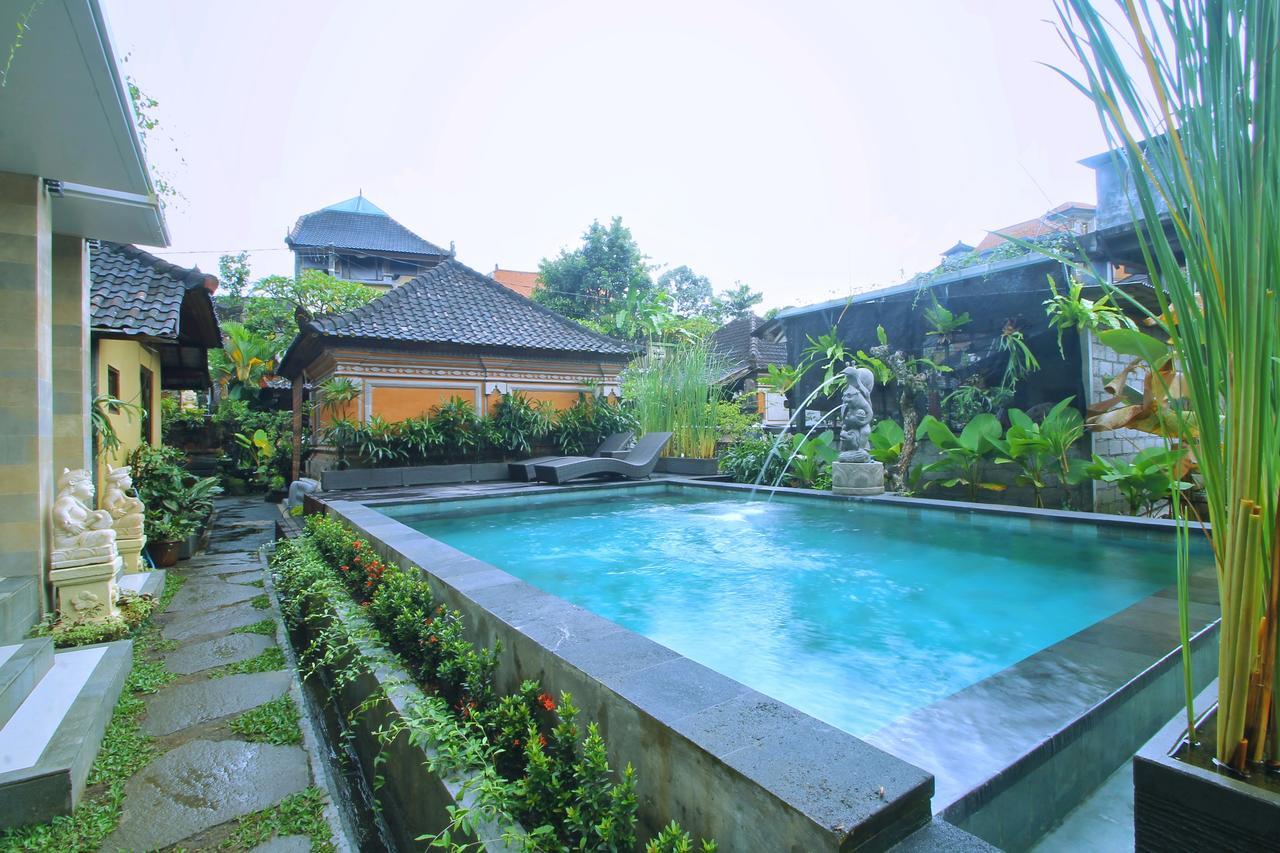 Отель Dewi Putri House Убуд Экстерьер фото